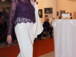 Fashion Show in der Contemplor Galerie Wien am 16. 03. 2024